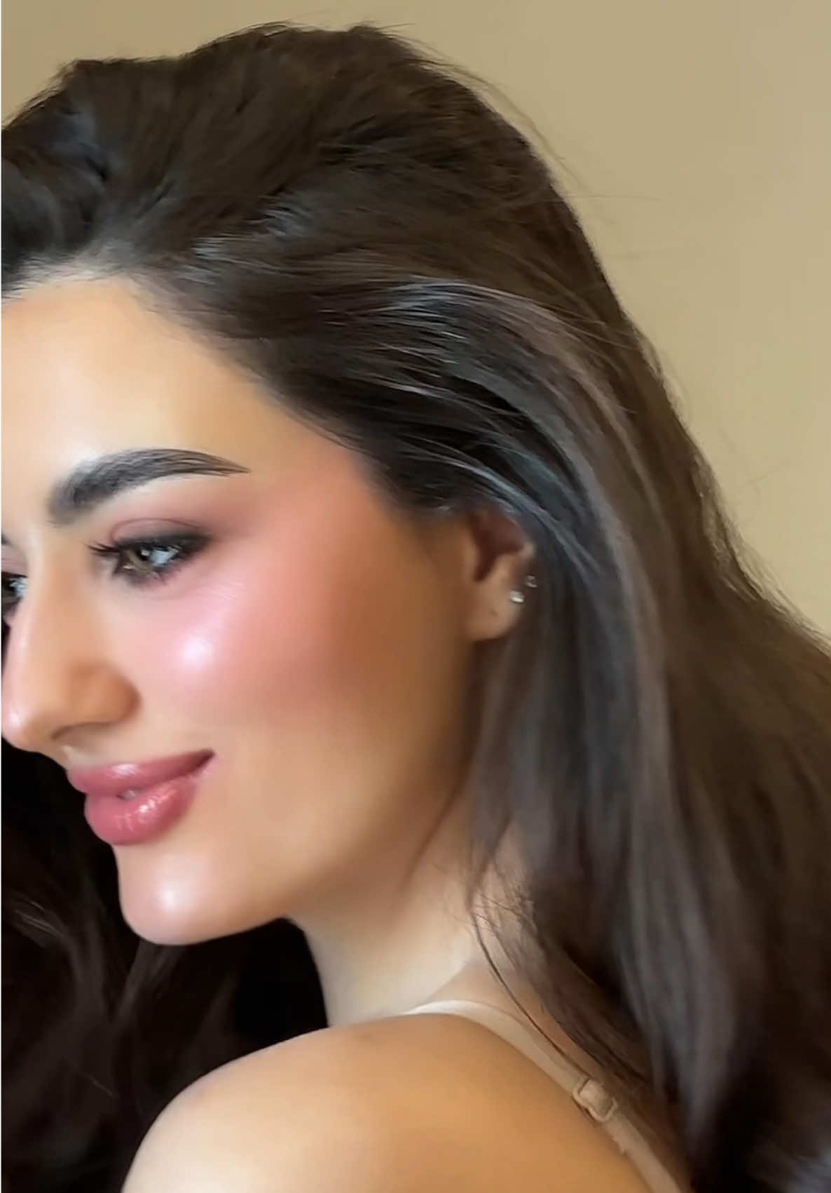 لوك جانبي أنيق